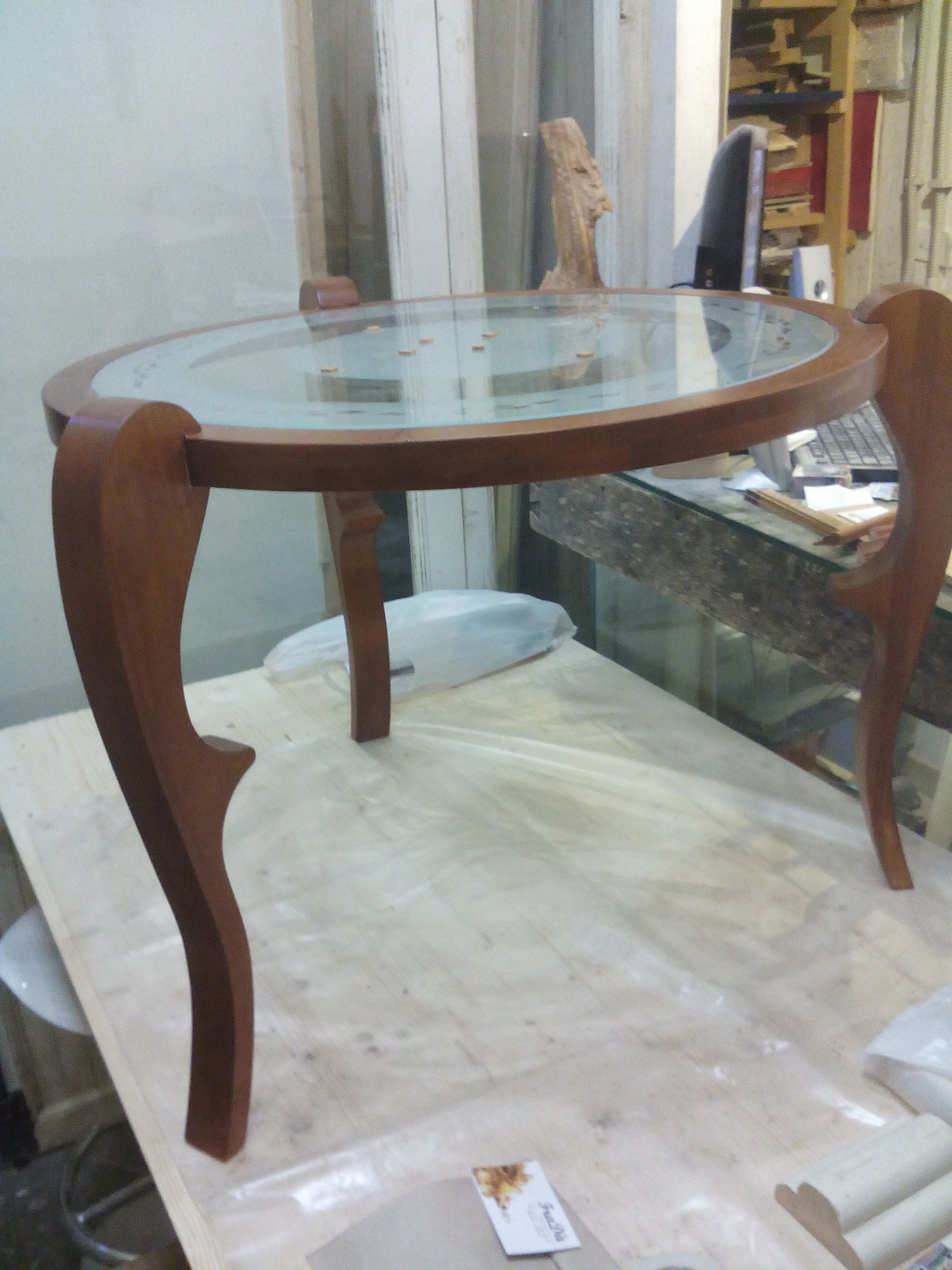tavolino in legno artigianale